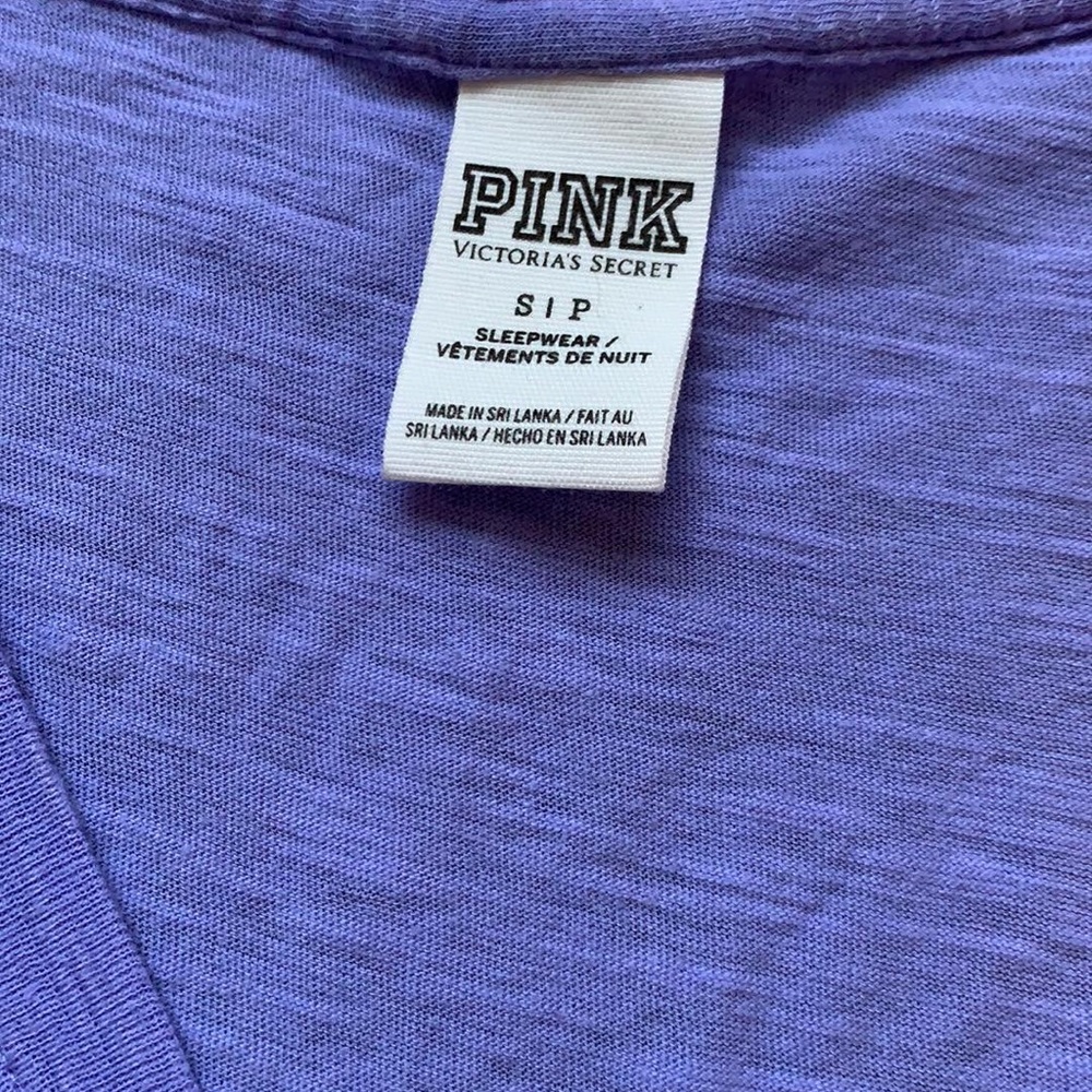 PINK V-Neck - Picture 2 of 2